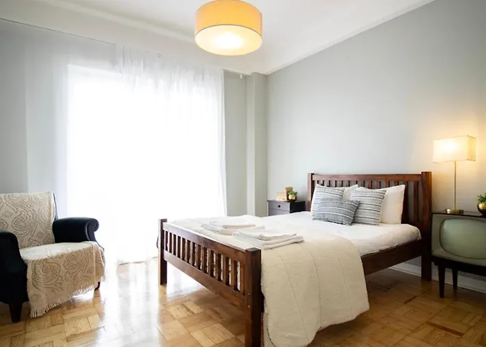דירה Sunny 4 Bedroom - With View קוימברה