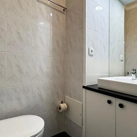 Lejlighed Sunny 4 Bedroom - With View